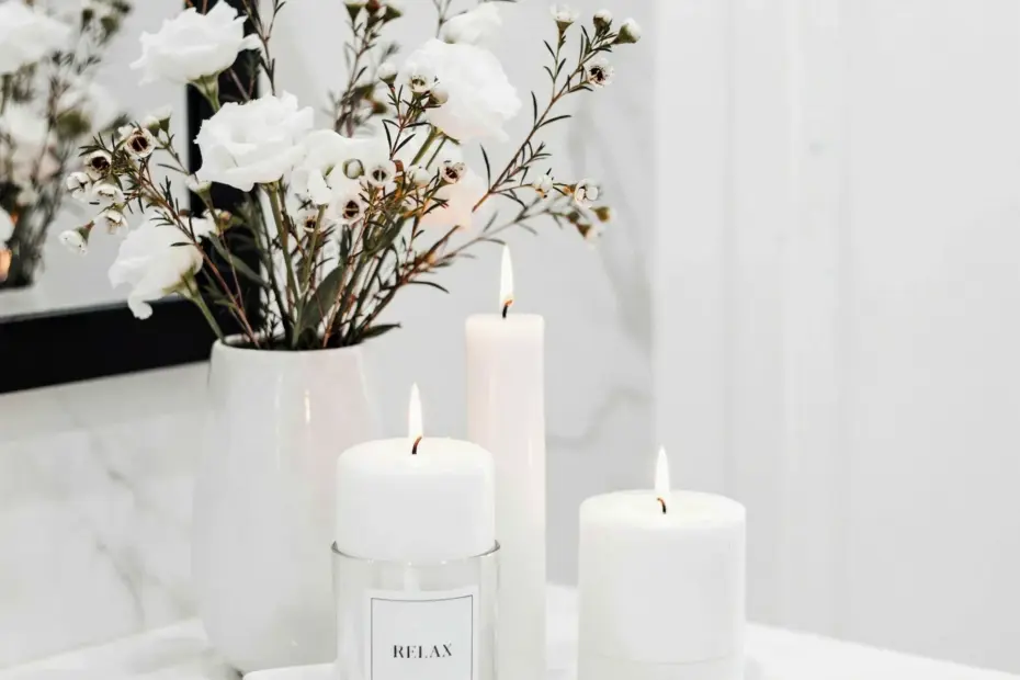 Small Bathroom Decor Ideas: Style Candles for a Relaxing Vibe on a Budget